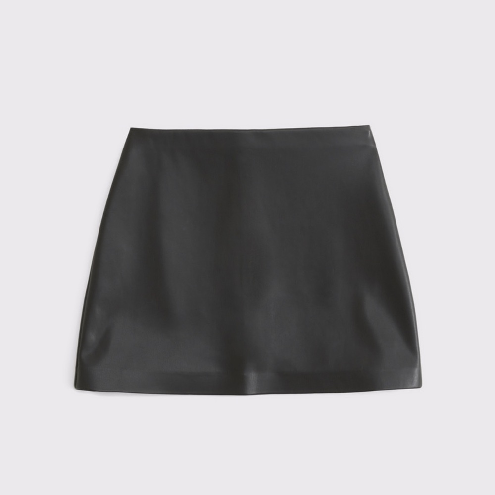 A&F Scarlett Vegan Leather Mini Skort